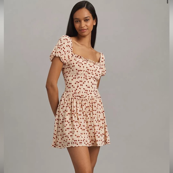 Reformation Dresses & Skirts - Reformation Davonne Mini Dress in Cherry Pudding Sweetheart Neckline Coquette